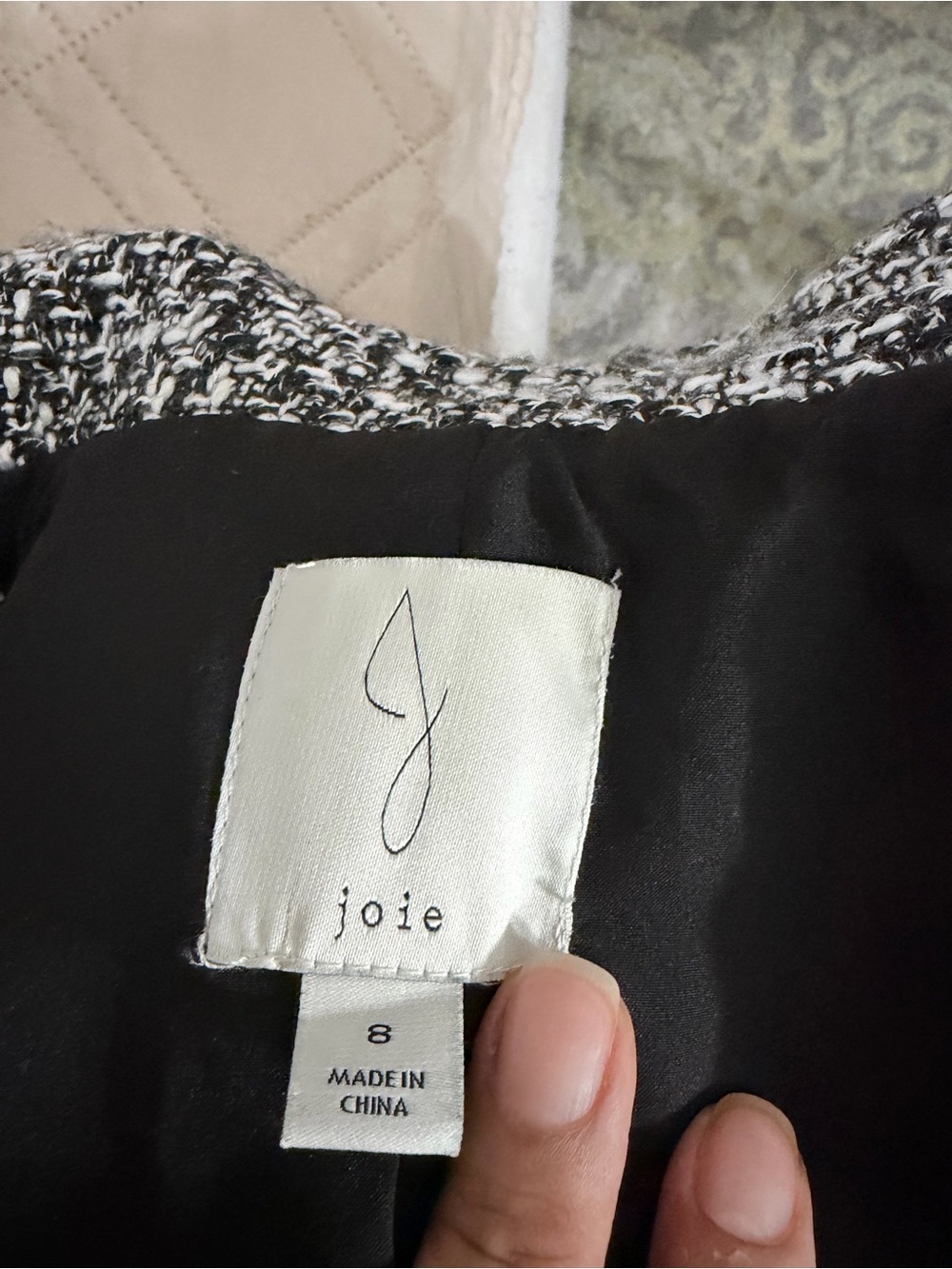 Joie Cropped Tweed Vest Black White Pearl Button Accent V-Neck 8 - Picture 6 of 7